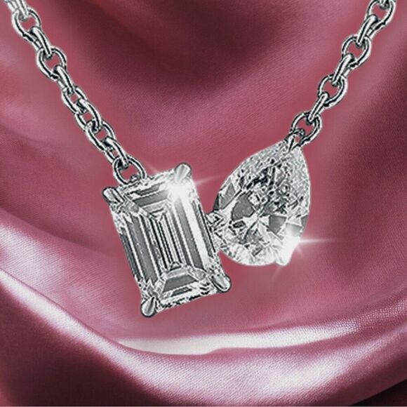 Unbranded Jewelry - 14K Gold- 1/3CT Diamond Necklace -18"- Toi Et Moi -Emerald Pear Cut Diamond-1.6g